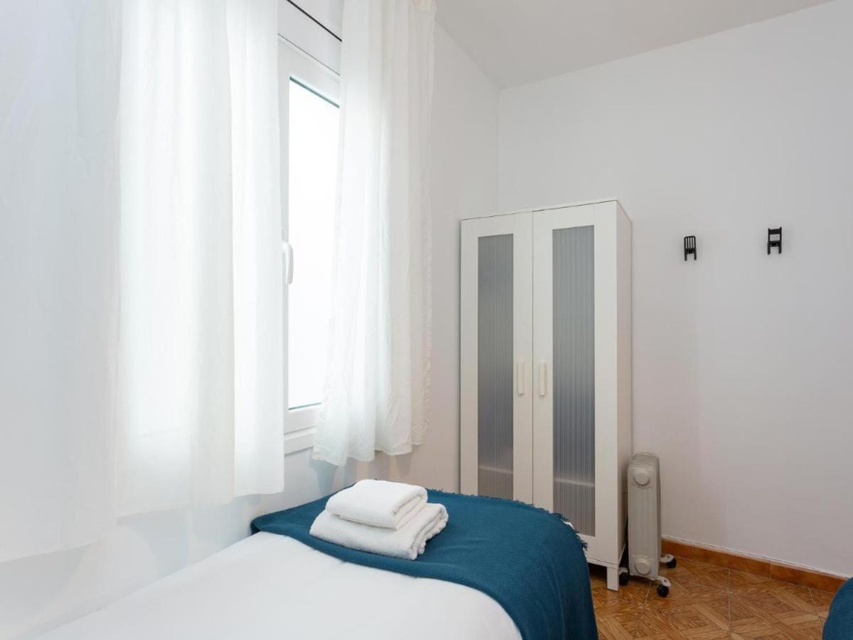Click&Flat Fira Castelao Apartment L'Hospitalet de Llobregat Exterior photo
