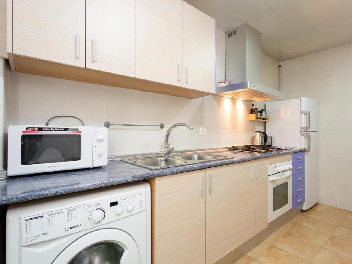 Click&Flat Fira Castelao Apartment L'Hospitalet de Llobregat Exterior photo